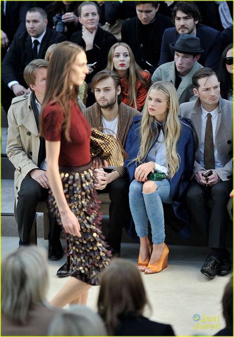 burberry front row fashion week 2011|Show report: Burberry Prorsum A/W'11 .